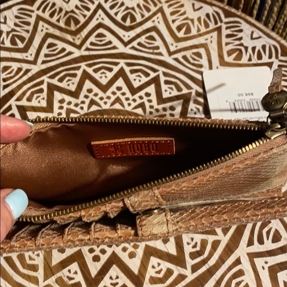 HOBO Ode Wallet in Amazing Desert Tie Dye - Picture 3 of 7